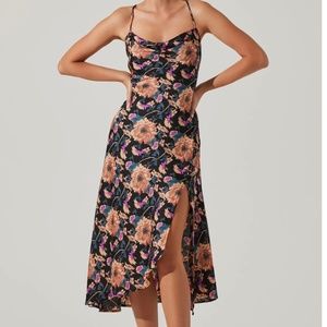 ASTR The Label Gaia Floral Midi Dress